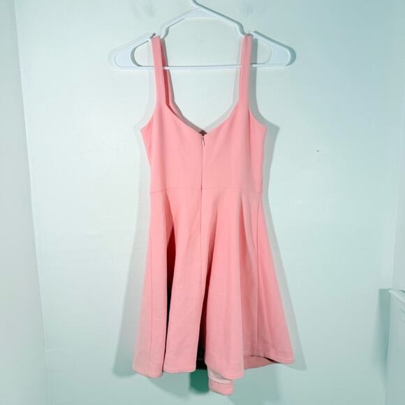 Likely Bubblegum Pink Pleated Front V Neck Circle Skater Mini Dress Size 0 - Picture 8 of 8